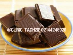 آیا مصرف شکلات کاکائویی باعث بروز آکنه میشود